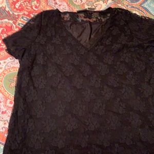 2x Worthington lace top with cami under